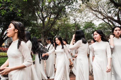 MONZA PHOTO FEST 2024 | "Gente di Hanoi" di Enzo Rocca