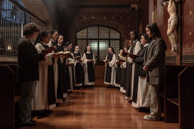 LOS DOMINGOS di Alauda Ruiz de Azúa